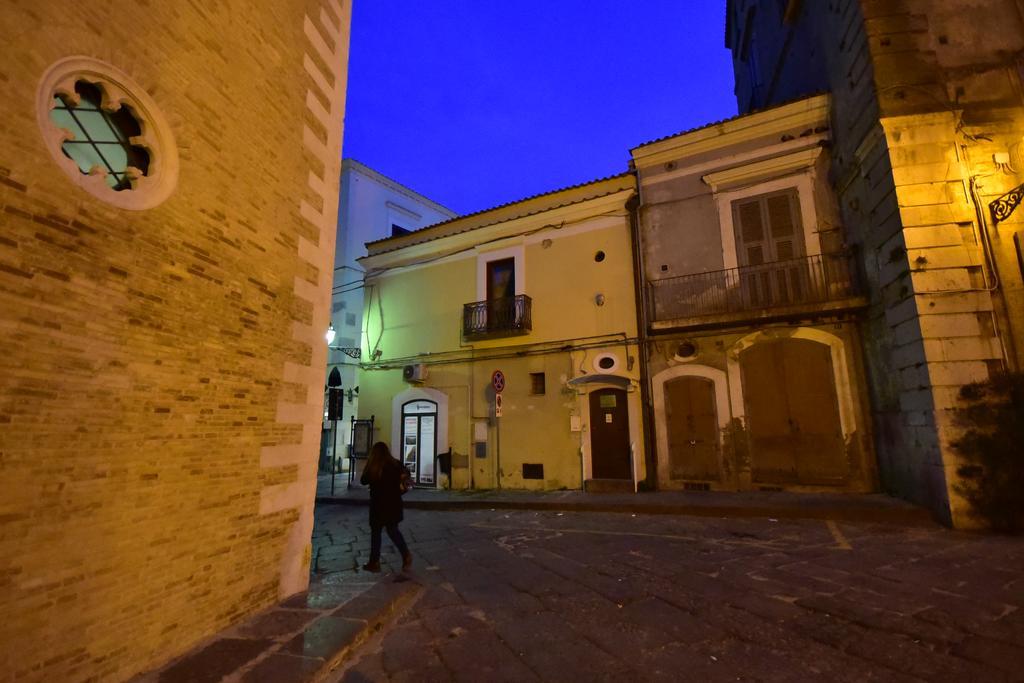 La Maison Rosa Stella Lucera Bagian luar foto